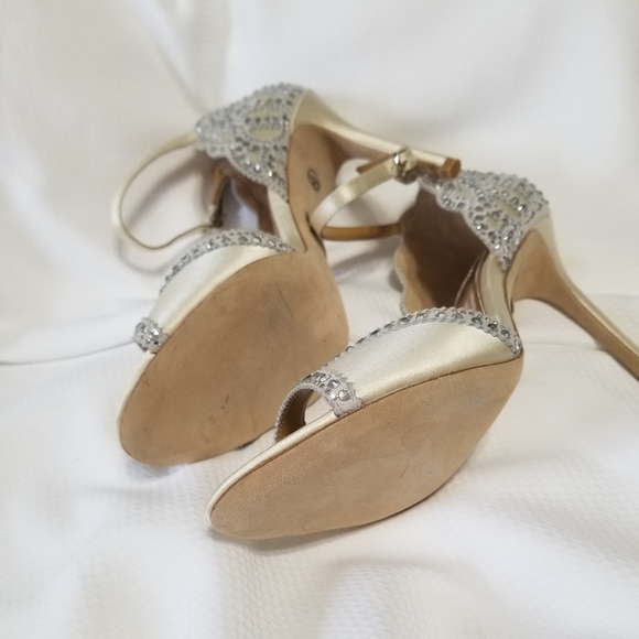 Badgley Mischka- Roxy - Picture 3 of 5